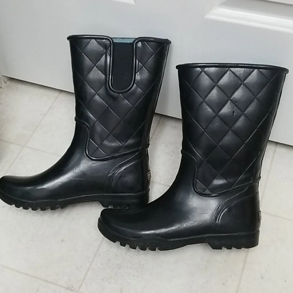 SPERRY waterproof rain boots rubber quilted emboss